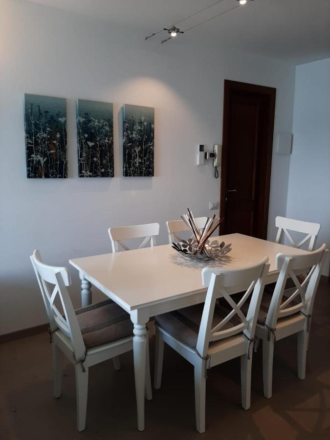 Bmp Apartment Gioiosa 1 Terrazza Vista Lago Belgirate Eksteriør billede